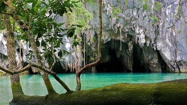 The opening of the Underground River at Puerto Princesa, Palawan.